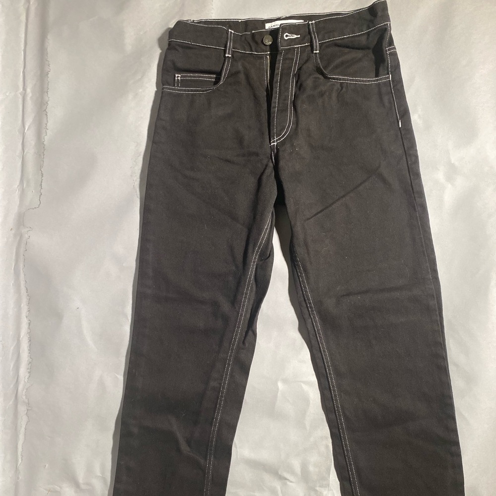 Black trousers